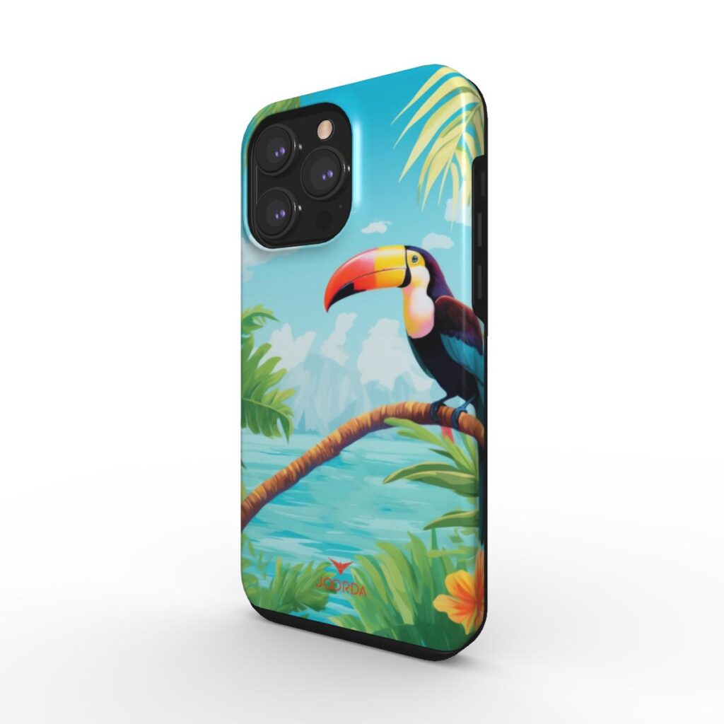 Toucan's Lush Oasis